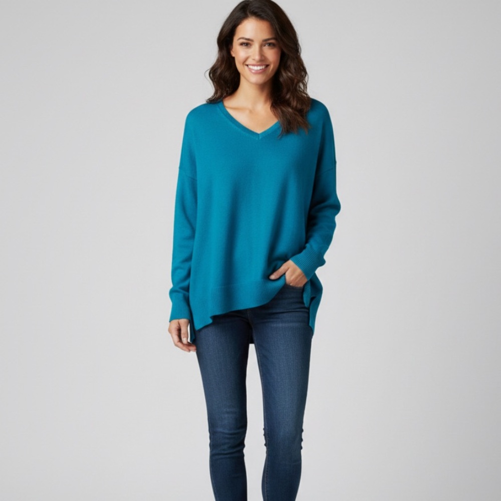 women’s v-neck sweater blue/green size large